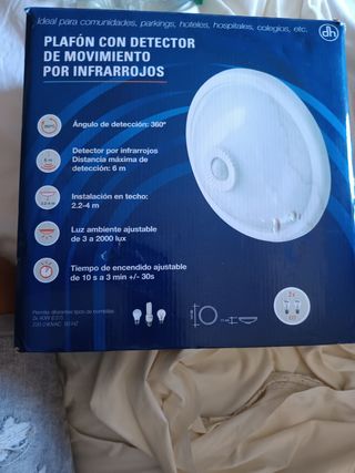 Plafón con detector de movimiento infrarrojos