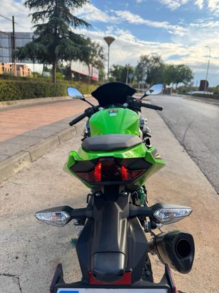Kawasaki Ninja 400 2021 Verde