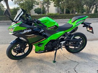 Kawasaki Ninja 400 2021 Verde