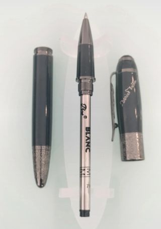 Bolígrafo Edición Especial Daniel Defoe