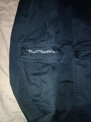 Pantalón Rottweiler Talla 48 Negro.
