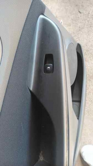 ELEVALUNAS TRASERO IZQUIERDO HYUNDAI KONA