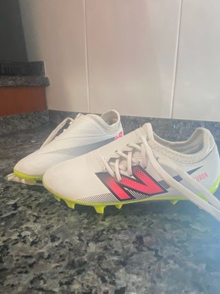 Botas de fútbol New Balance Talla 32