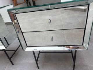 Dos Mesitas de noche espejo AM.PM Khonsou