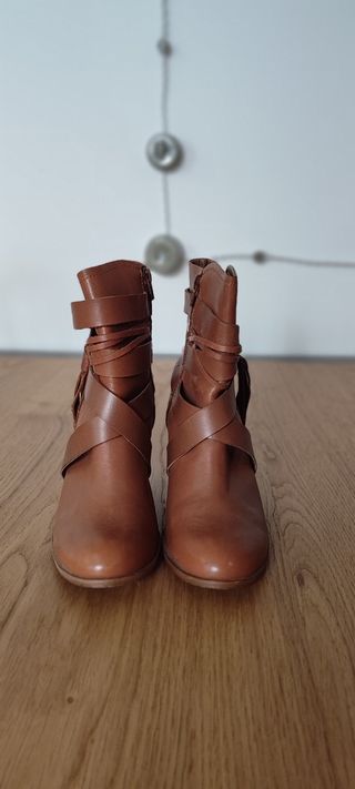 Botines de tacón Vélez piel camel 40