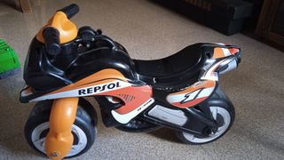 Moto de juguete Repsol