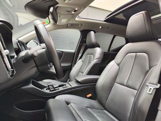 Volvo XC40 T4 MOMENTUM 2.0 190 CV AUTO