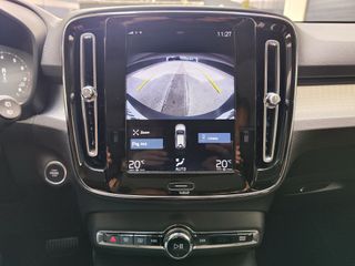 Volvo XC40 T4 MOMENTUM 2.0 190 CV AUTO