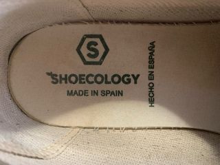 Zapatos náuticos de loneta beige con anclas