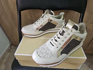 Zapatillas Michael Kors Mujer Oro y Blanco