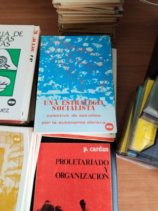 50 libros de la colección lee y discute