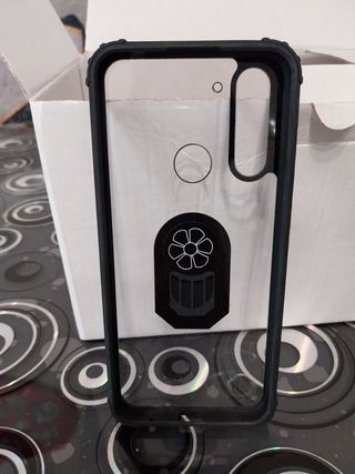 Cover trasparente con anello per cellulare