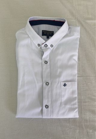 Camisa blanca hombre con coderas