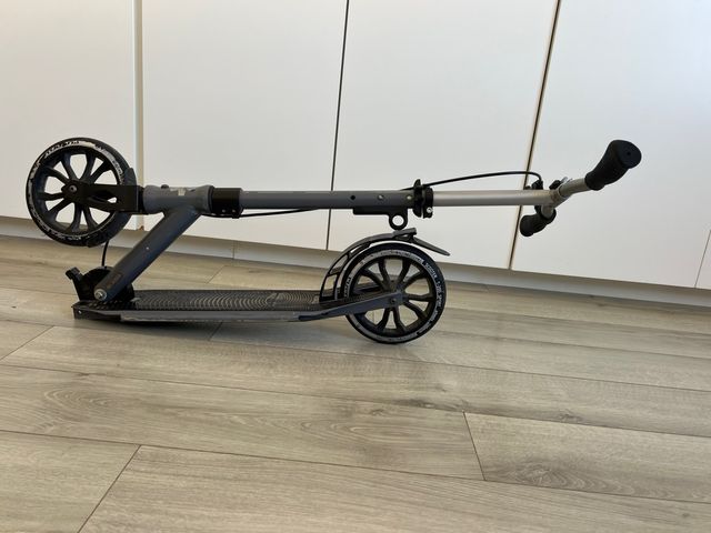 Patinete Tijuana City 200 plegable con freno