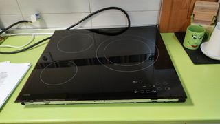 Placa vitrocerámica Whirlpool 3 fuegos