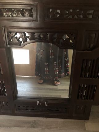 Preciosa Ventana Madera con Espejos