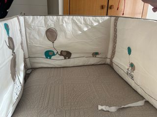 Protector de cuna. Vertbaudet