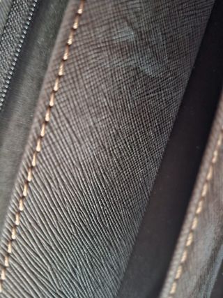 Carpeta portadocumentos de cuero sint.