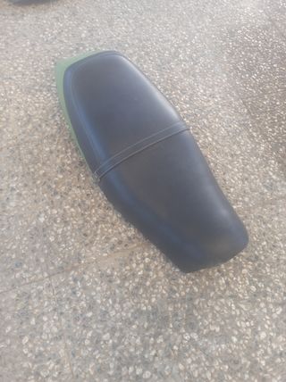 Asiento Yamaha SR