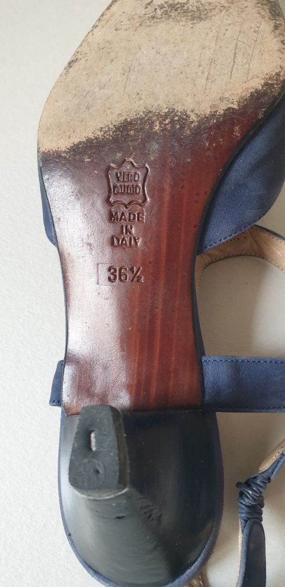 Scarpe Ezio blu con tacco