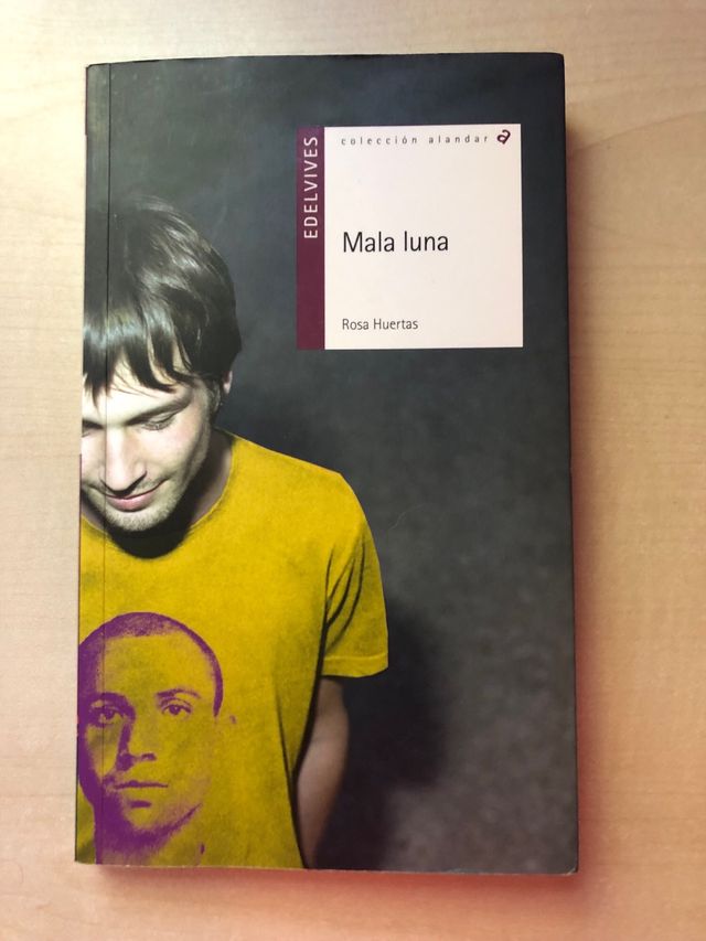 Mala luna (Alandar) (Spanish Edition)