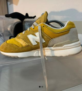 Zapatillas New Balance Amarillas y Grises