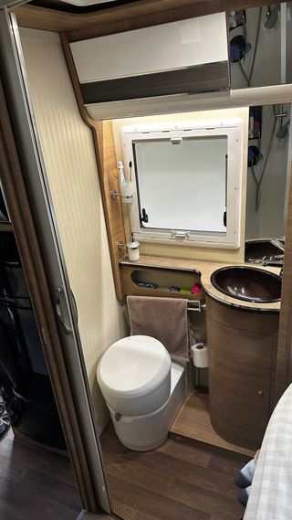 Autocaravana Elnagh T-Loft 581