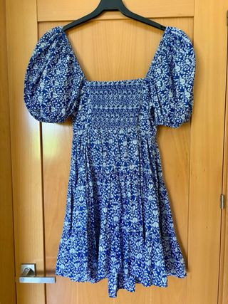Vestido Zara azul y blanco estampado