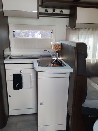 AUTOCARAVANA BENIMAR TESSORO T463 (IMPECABLE)