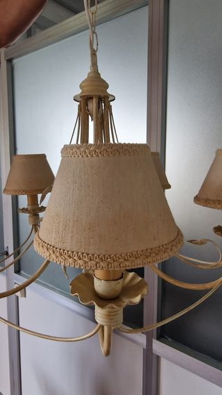 Lámpara de techo beige