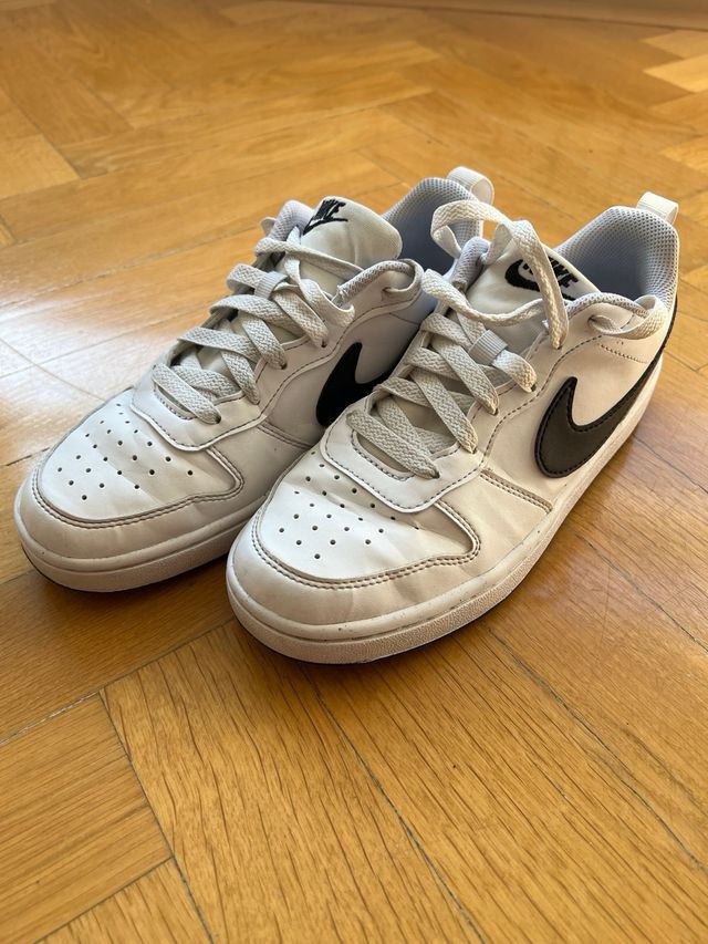 Zapatillas Nike niño blancas