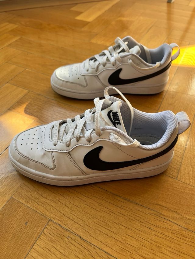 Zapatillas Nike niño blancas