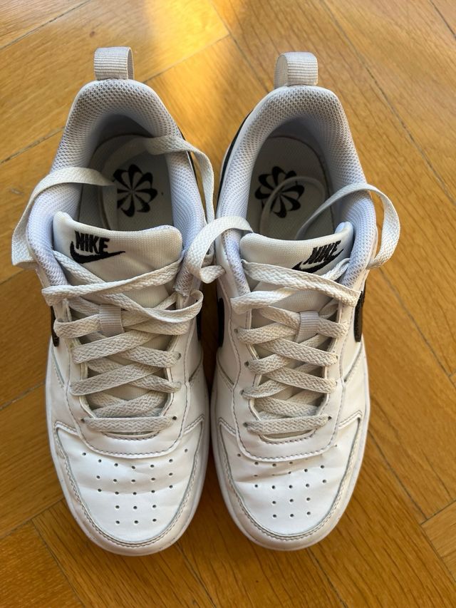 Zapatillas Nike niño blancas