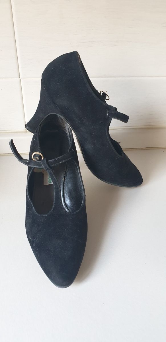 Scarpe con tacco Elena Ricci nere