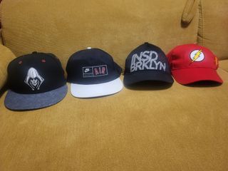 Gorras de varias marcas