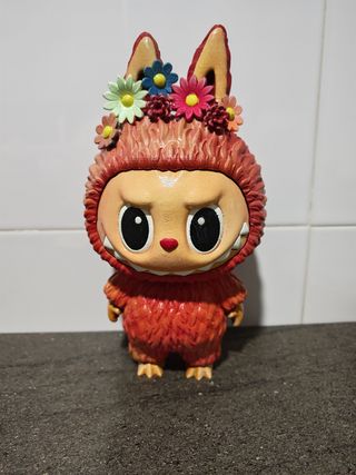 Labubus hechos a mano, encarga el tuyo a tu gusto