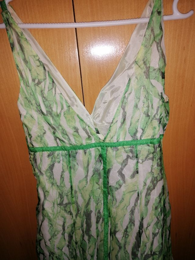 Vestido de fiesta verde y blanco