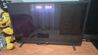 Televisión LG Negra Smart TV 32"