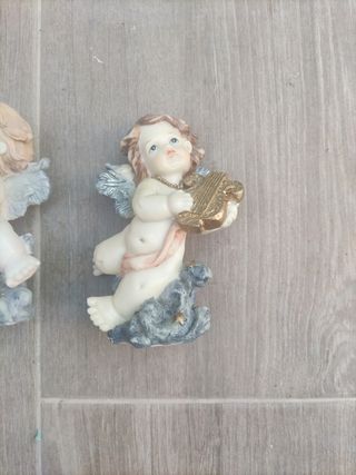 4 Angelitos musicales decorativos