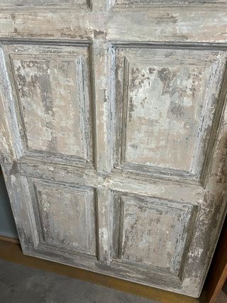 Puerta madera maciza decapada artesanal