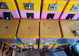 Máquina expendedora de bolitas