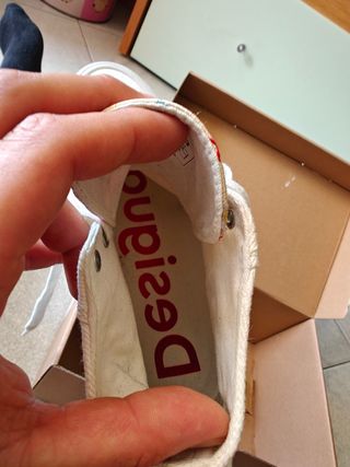 Scarpe Desigual Bianche Stile Converse