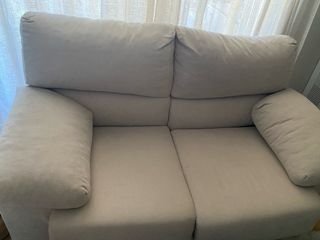 Sofá de 2 plazas beige
