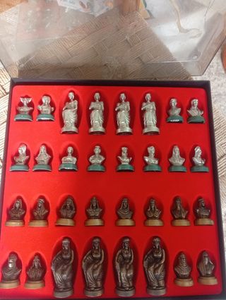 Ajedrez de colección figuras metálicas