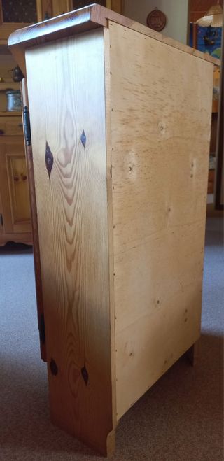 Angolare in legno pino cirmolo