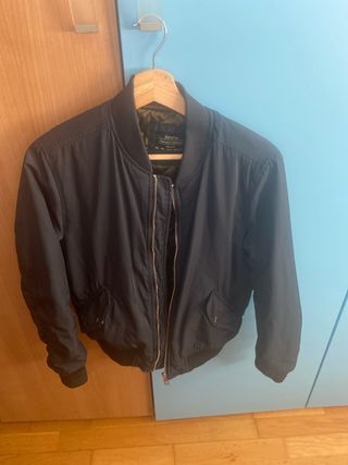 Cazadora Bomber Azul Bershka