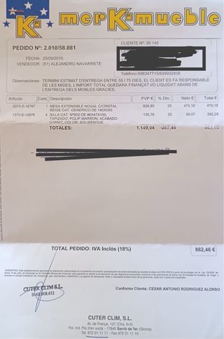 Mesa extensible de madera y 4 silla