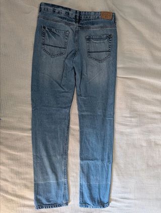 Jeans Brotes Azul Claro Desgastado