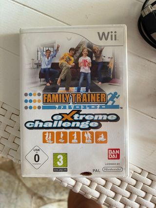 Nintendo Wii Blanca con Accesorios