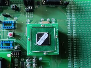 Kit Desarrollo Microchip MPLAB ICD2 + dsPICDEM 1.1